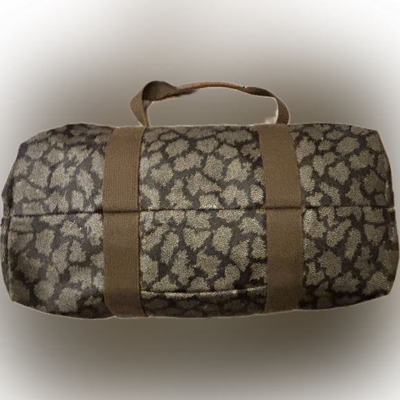 Yves Saint Laurent Duffle Bag - Picture 12 of 16